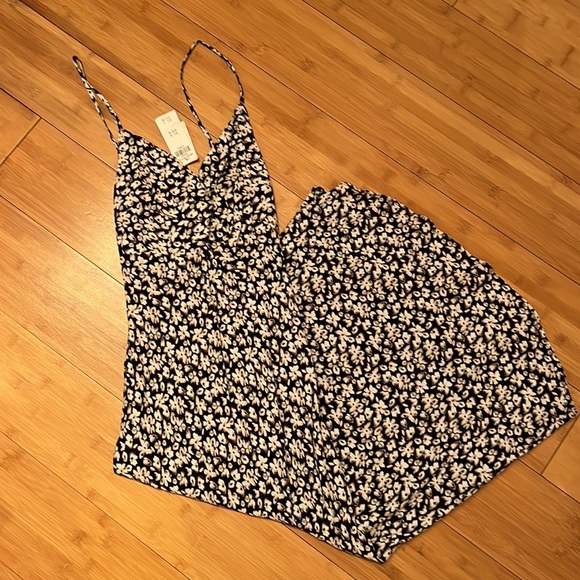 Abercrombie & Fitch twist front midi - Picture 3 of 6